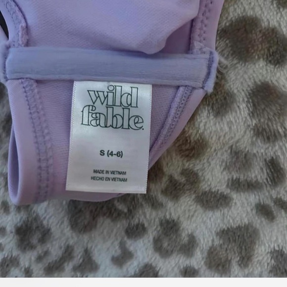 Purple target swimsuit top - Picture 3 of 3